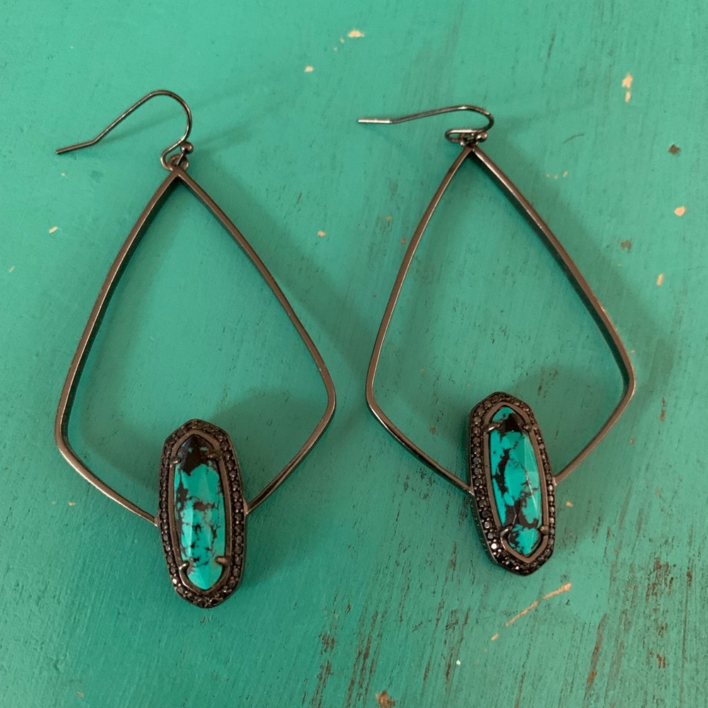 Kendra Scott gunmetal real magnesite earrings